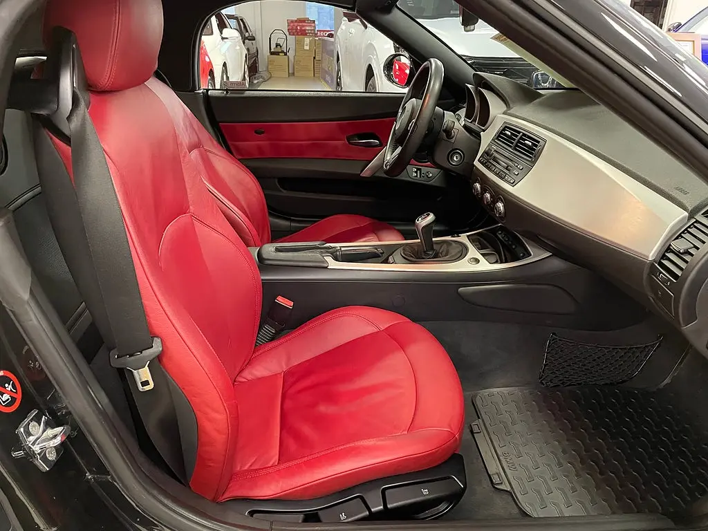 BMW Z4 2.5si Roadster 218hk