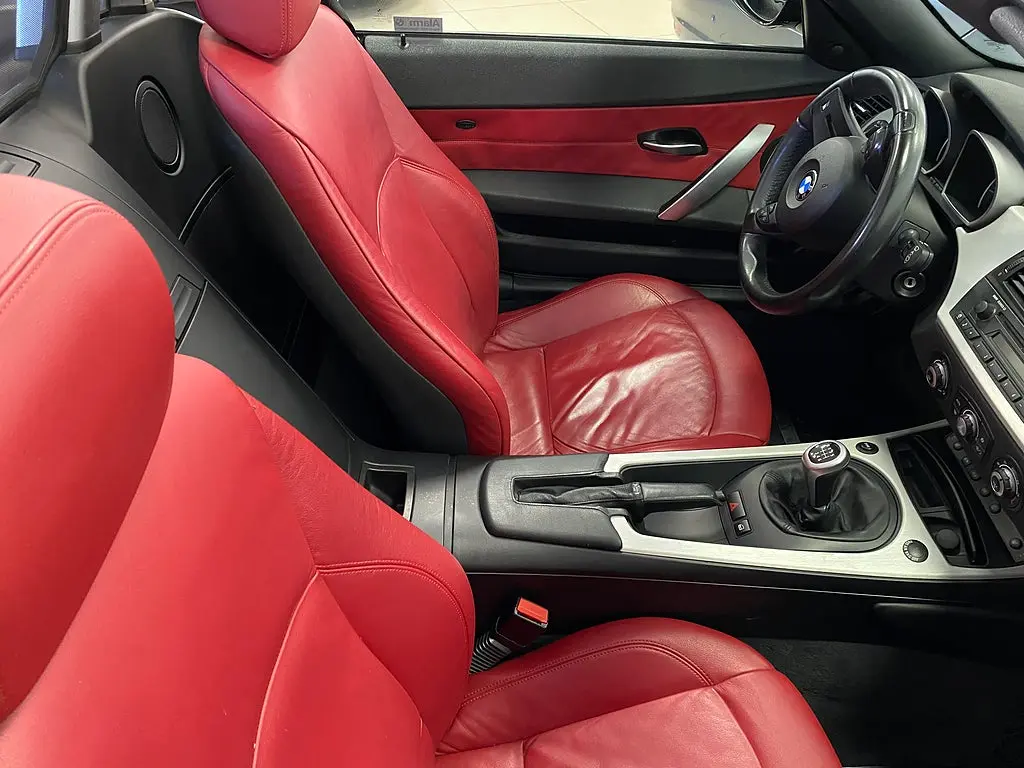 BMW Z4 2.5si Roadster 218hk