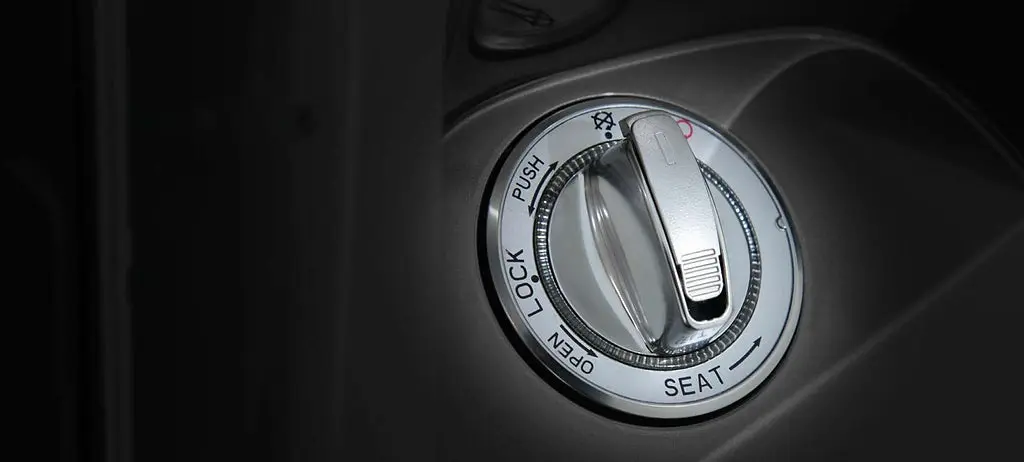 YADEA C1S Matt Svart