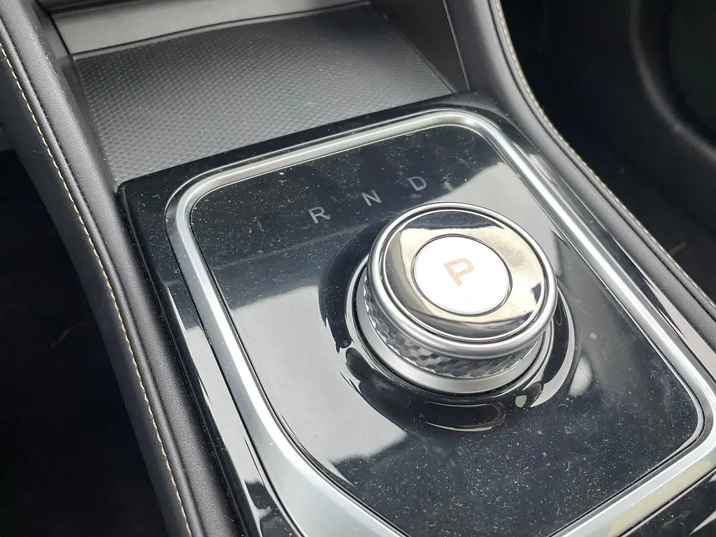 JAC e-JS4 193hk (65,7kWh Batteri)40mil räckvidd 3890kr/36mån