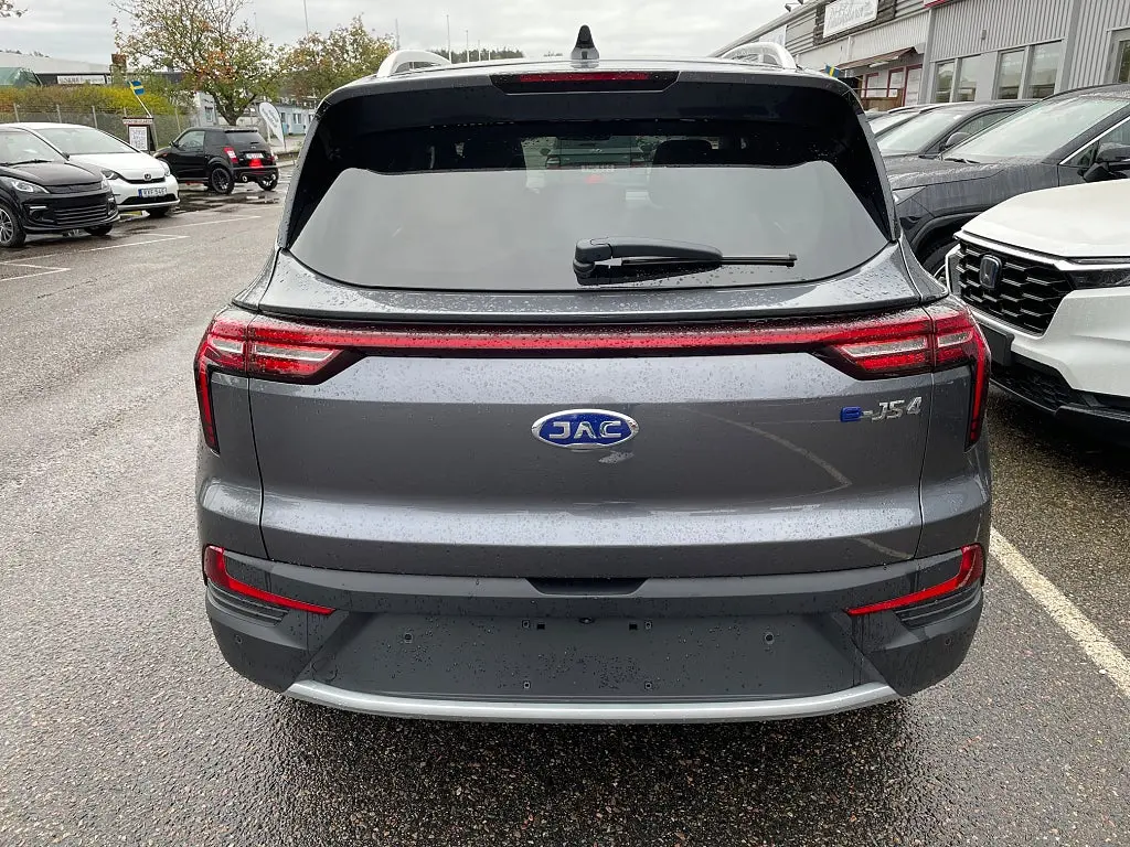JAC e-JS4 193hk (65,7kWh Batteri)40mil räckvidd 3890kr/36mån