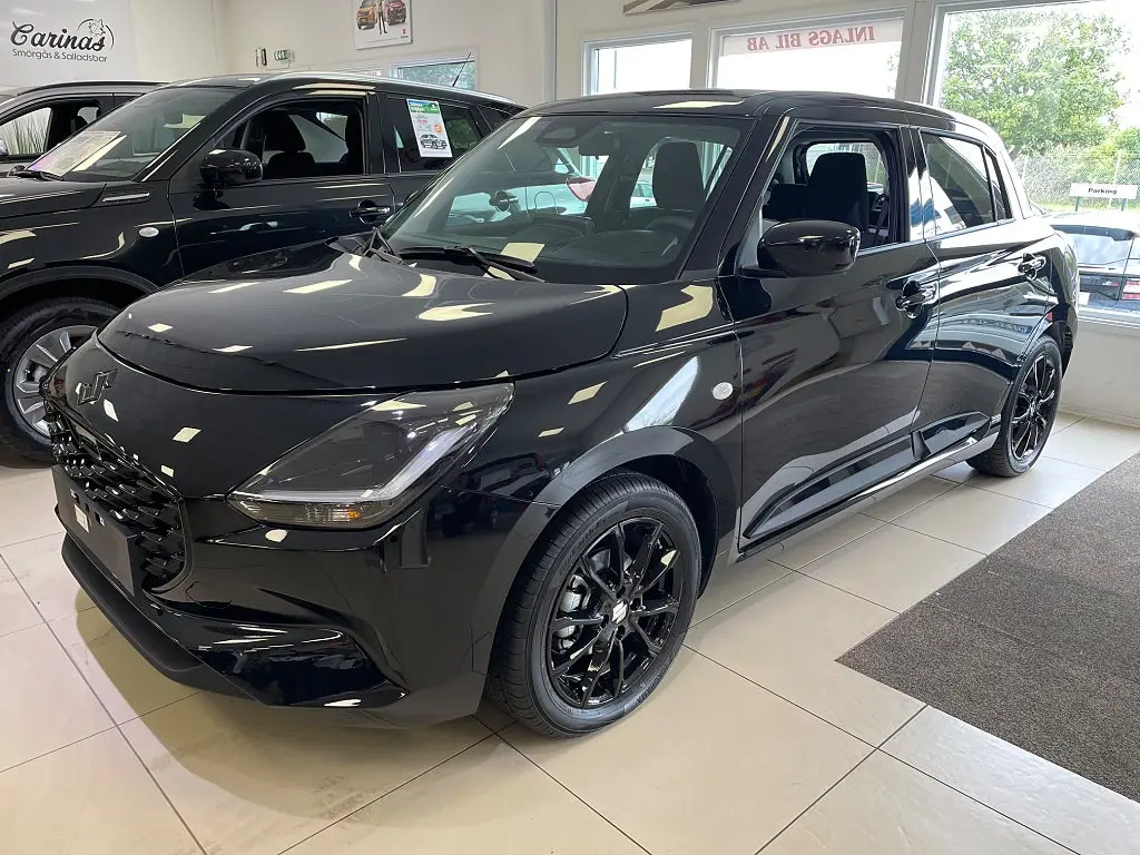 Suzuki Swift SELECT GT Hybrid Vinterdäck ingår! 3års Garanti och fri service!