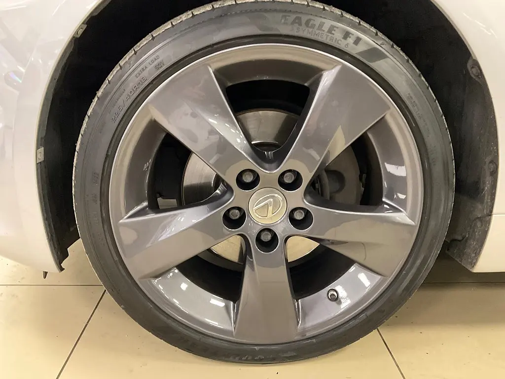 Lexus IS 250 C 2.5 V6 Euro 4