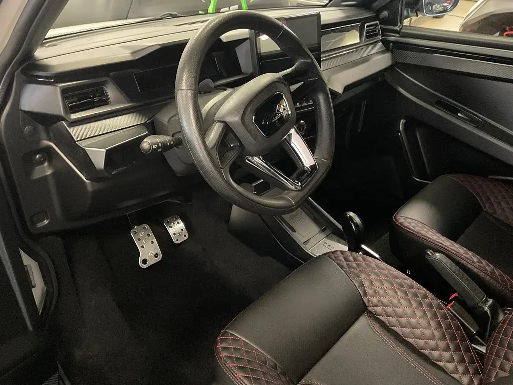 Ligier JS50 Ultimate, Air condition, Fri Leverans inom 5mil