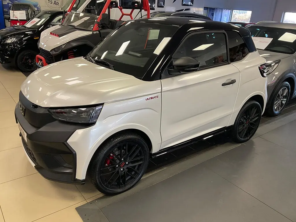 Ligier JS50 Ultimate, Air condition, Fri Leverans inom 5mil