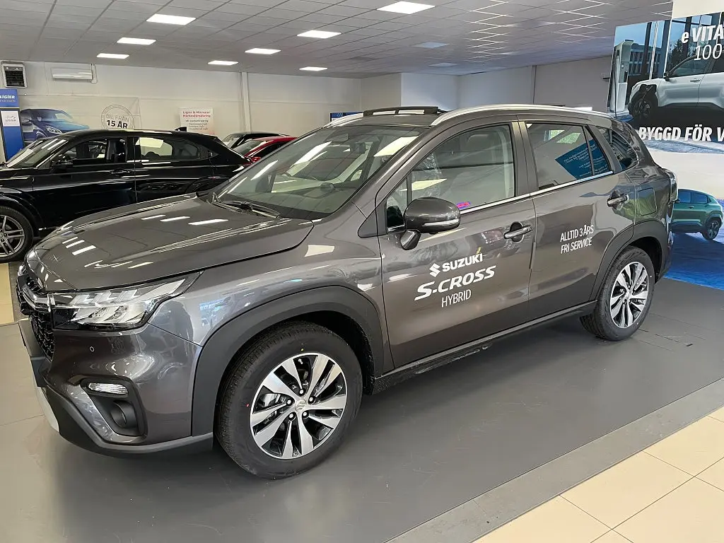 Suzuki S-Cross Hybrid Euro 6 Inclusive