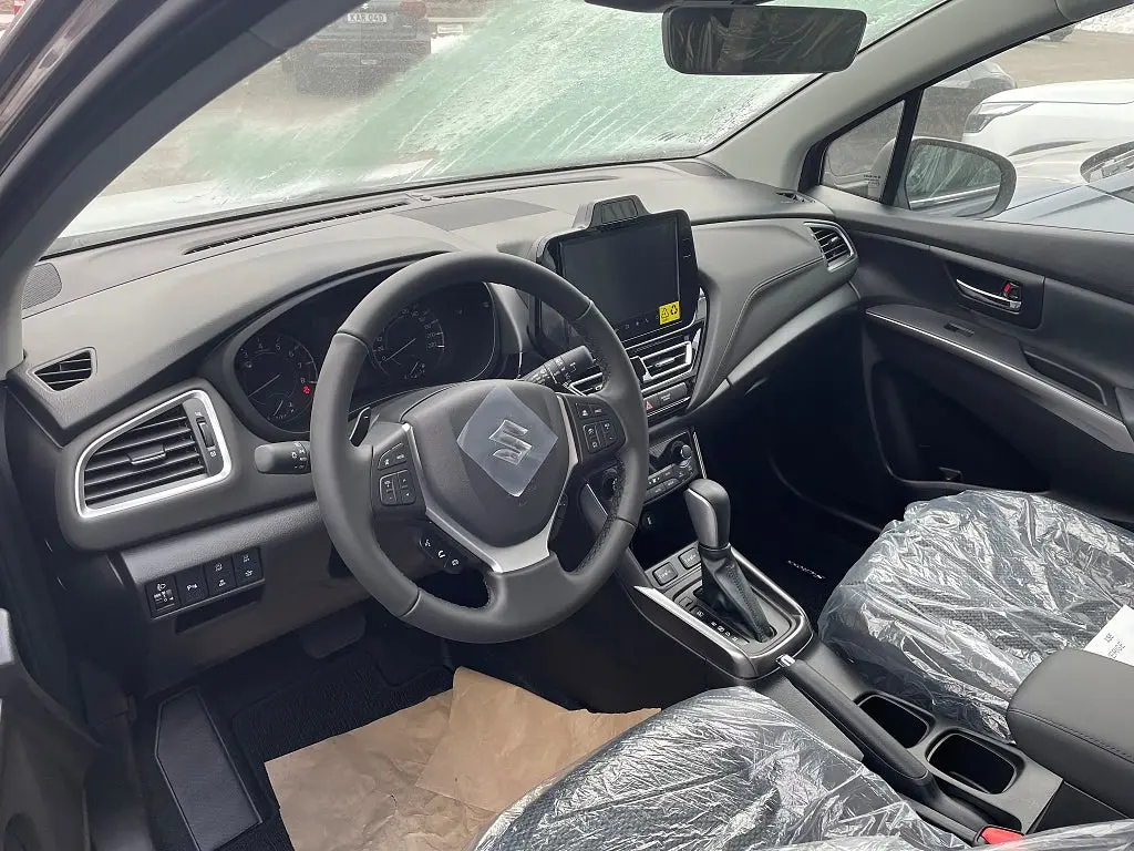 Suzuki S-Cross Hybrid Euro 6 Inclusive