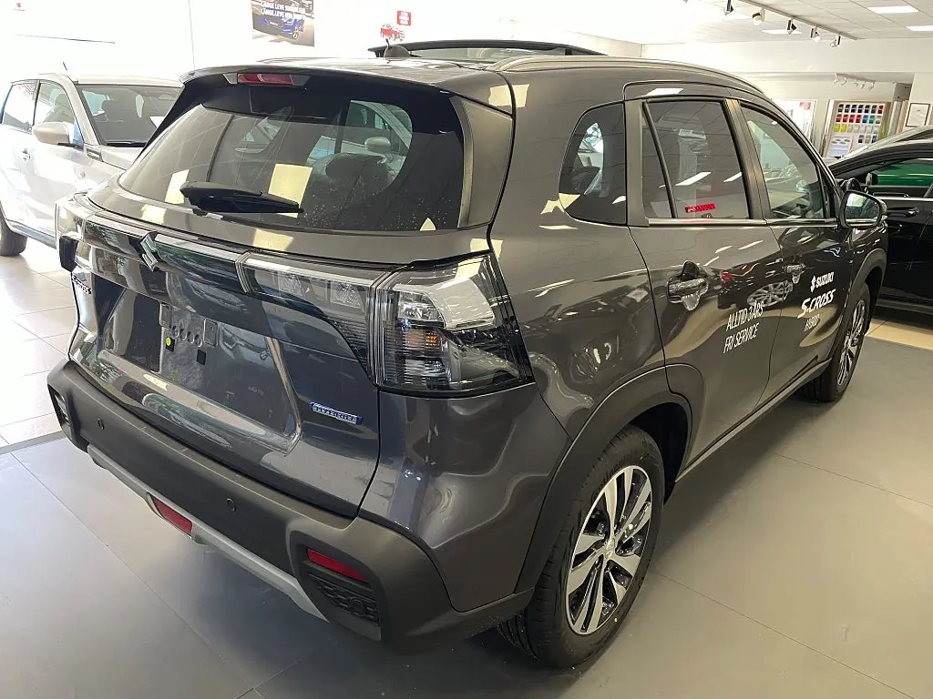 Suzuki S-Cross Hybrid Euro 6 Inclusive
