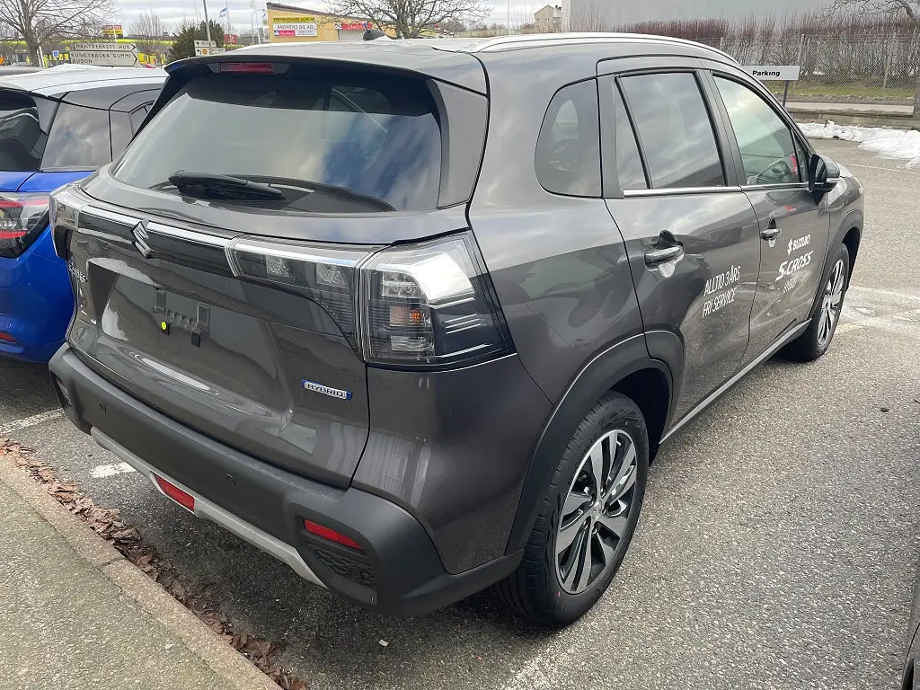 Suzuki S-Cross Hybrid Euro 6 Inclusive