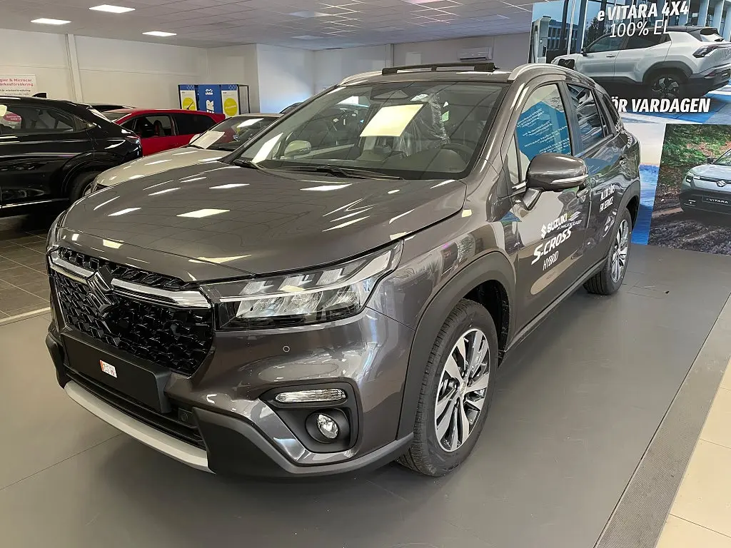 Suzuki S-Cross Hybrid Euro 6 Inclusive