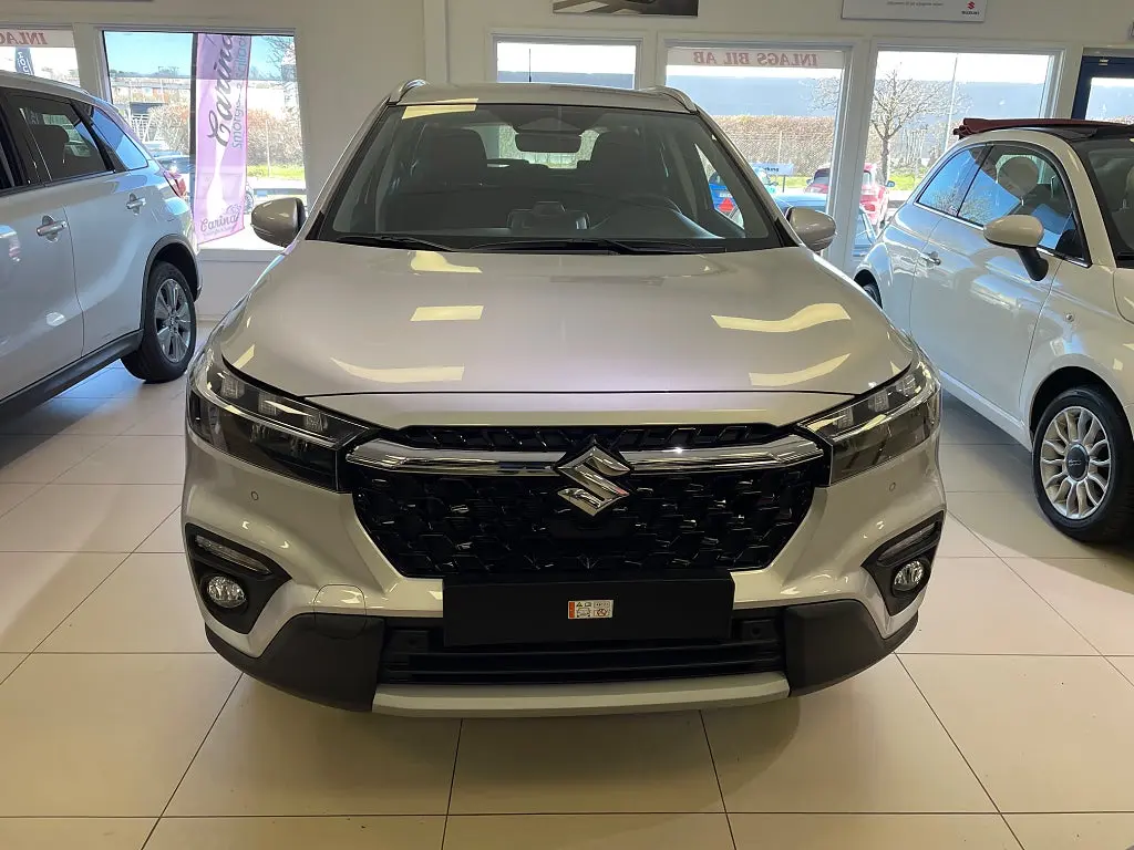 Suzuki S-Cross Select Hybrid DEMOBIL UTFÖRSÄLJNING!