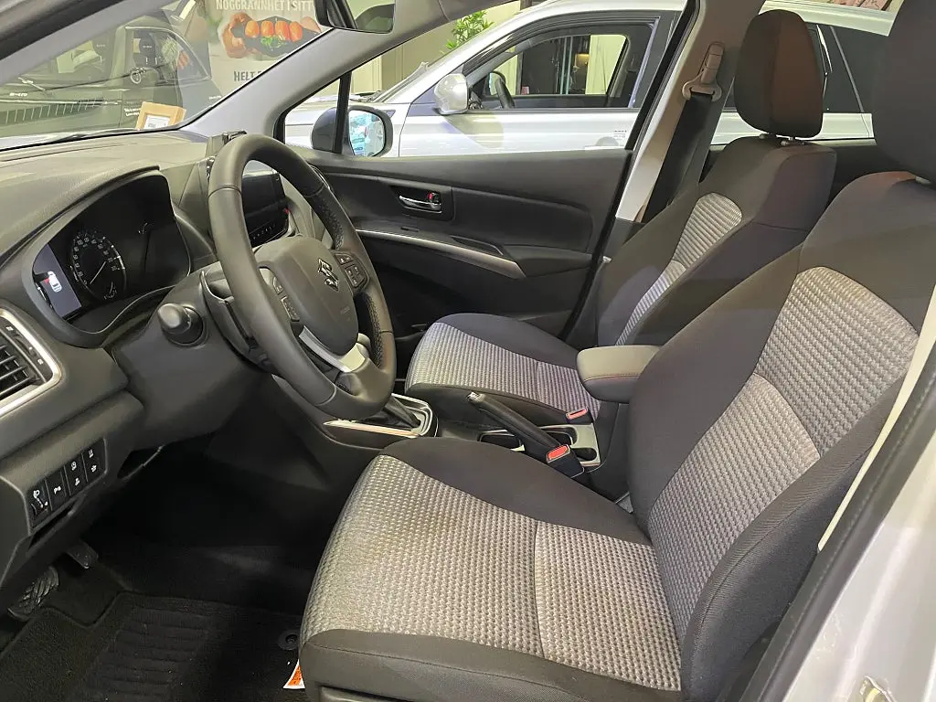 Suzuki S-Cross Hybrid Euro 6