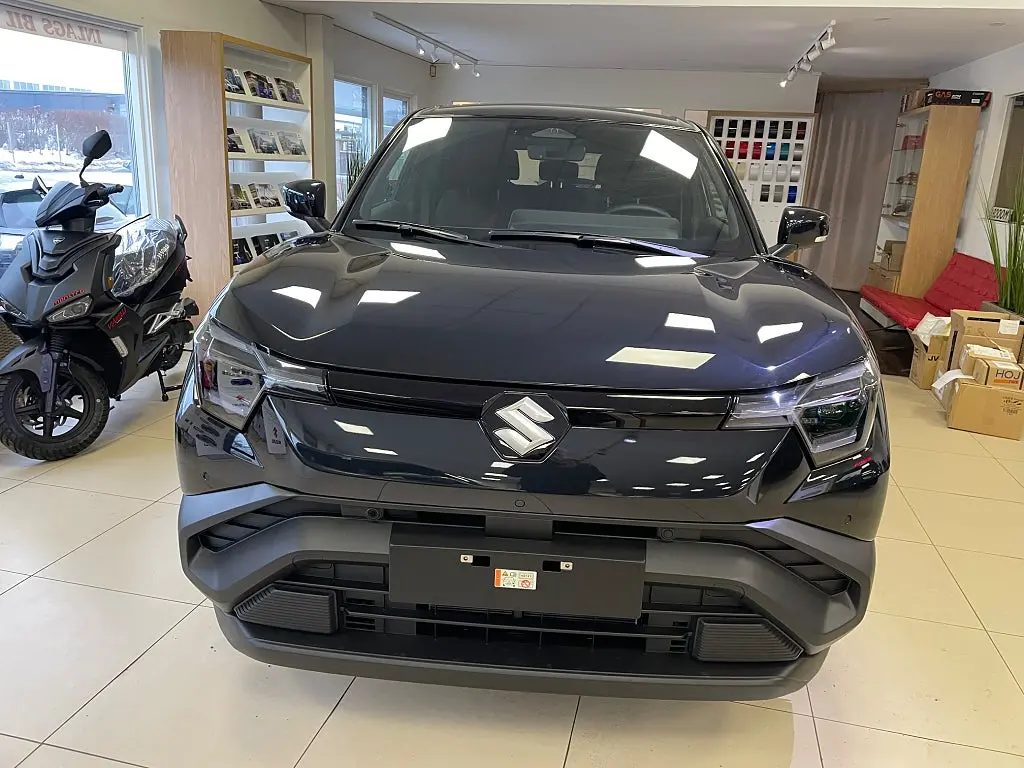 Suzuki e-Vitara 61 kWh Select 2WD Prissänkt 70000 SEK
