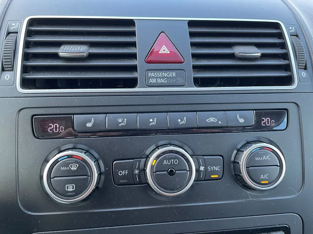 Volkswagen Touran 7-seater 1.4 TSI Masters Euro 5