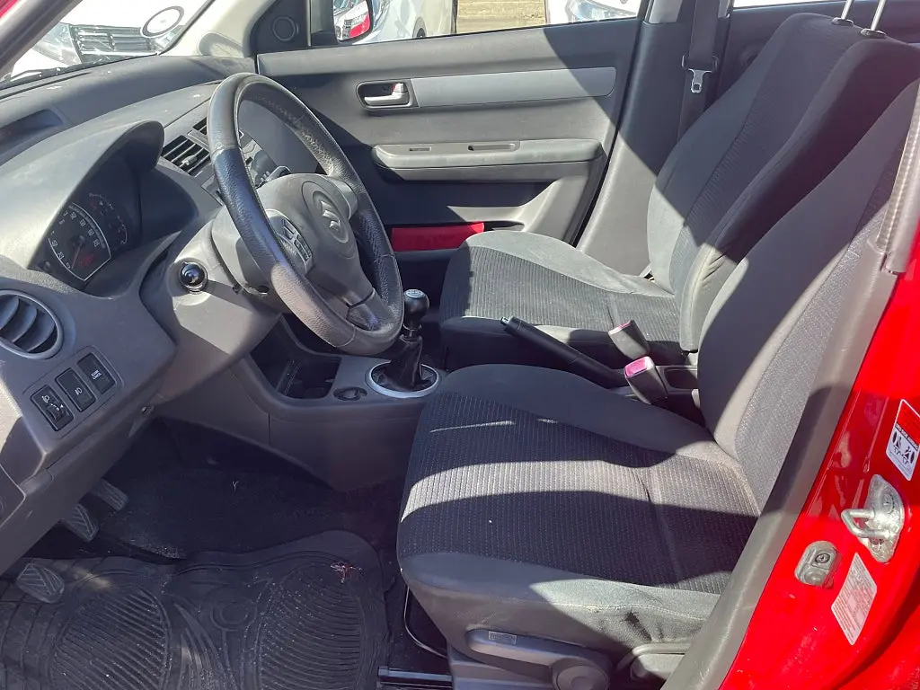 Suzuki Swift 5-dörrar 1.3 DOHC 16V VVT Euro 4