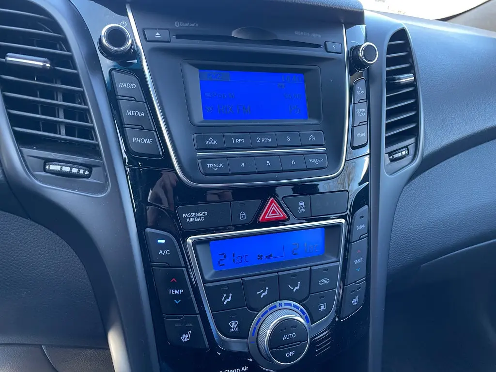 Hyundai i30 Kombi 1.6 CRDi DCT Premium Euro 6