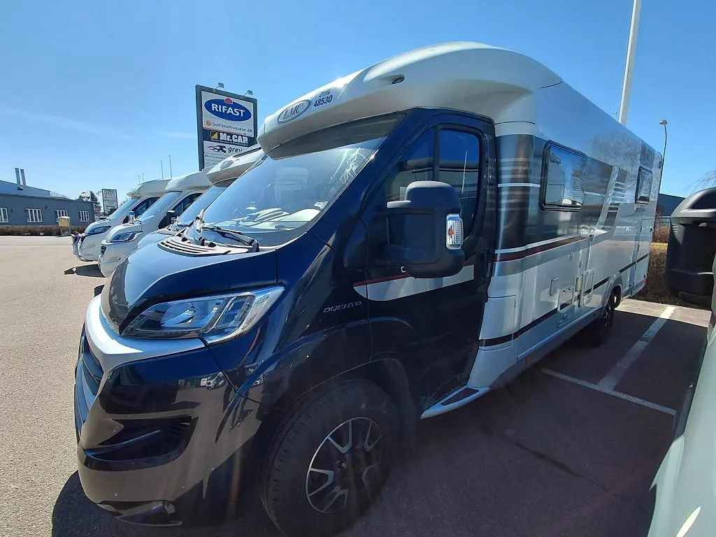 LMC LMC T681 Alde, Långbäddar