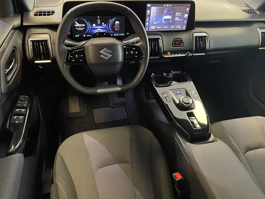 Suzuki e-Vitara 61 kWh Select 2WD Privatleasing 4645kr/månad