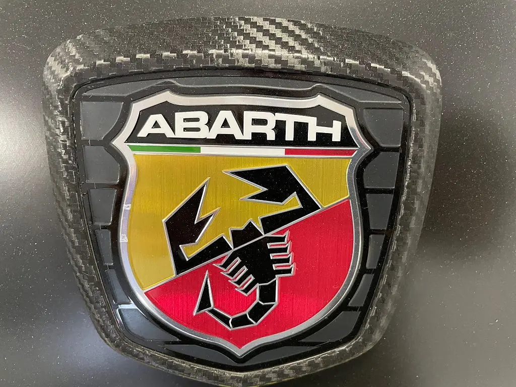 Abarth 595C 1.4 T-JET 16V Euro 6 OBS 1800 mil 3 års beg. garanti