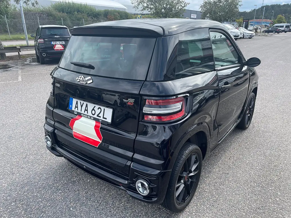 Ligier JS60 0.5 DCI Ultimate sport