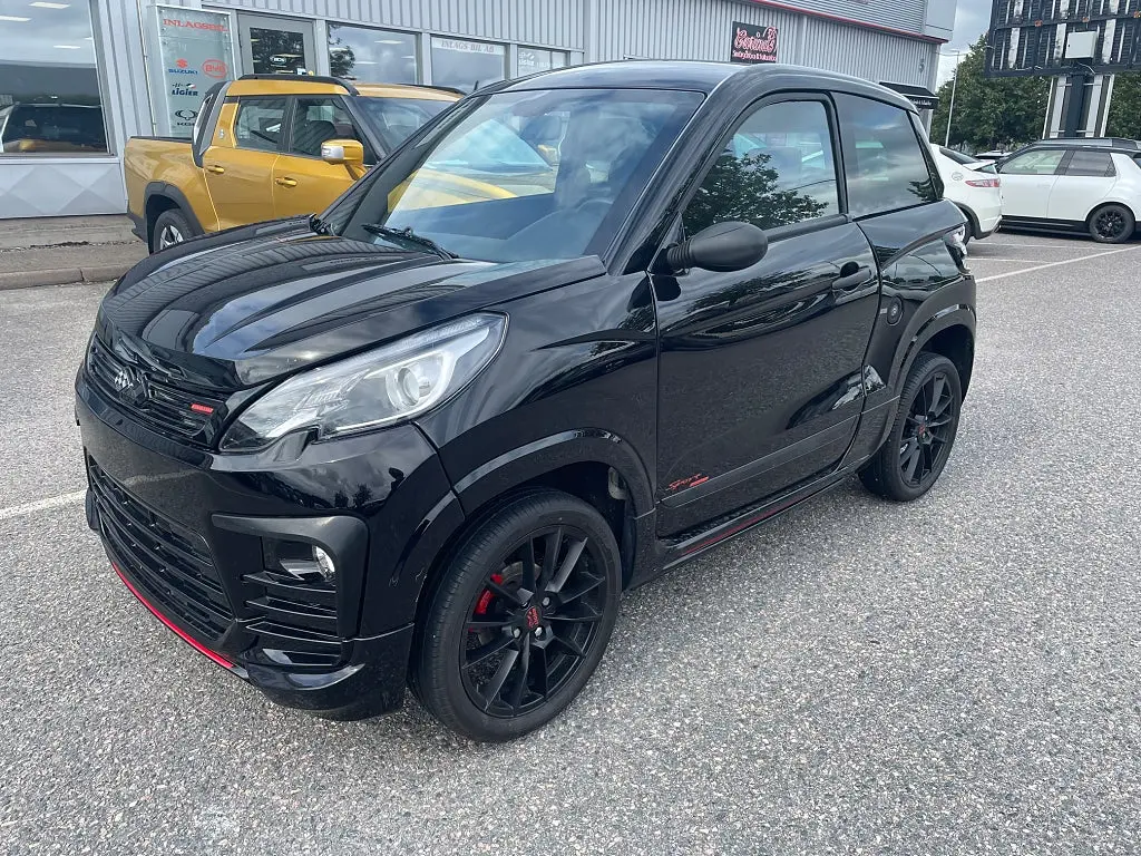 Ligier JS60 0.5 DCI Ultimate sport