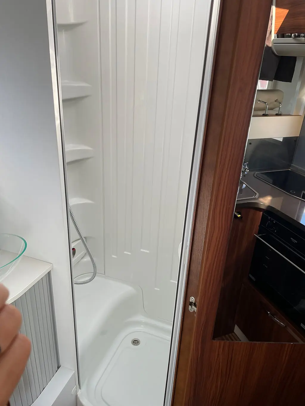 Adria MATRIX SUPREME M 687 SL Mässpris! Långbädd,Alde,Ugn,Taksäng