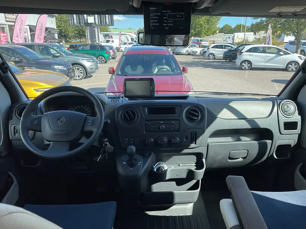 Adria MATRIX SUPREME M 687 SL Mässpris! Långbädd,Alde,Ugn,Taksäng