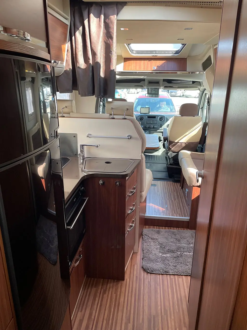 Adria MATRIX SUPREME M 687 SL Mässpris! Långbädd,Alde,Ugn,Taksäng