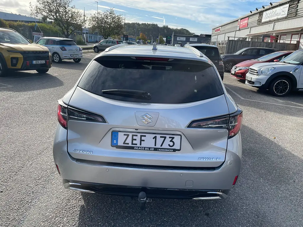 Suzuki Swace Hybrid 1.8 VVT-i CVT Inclusive Dragkrok 3år Beggaranti